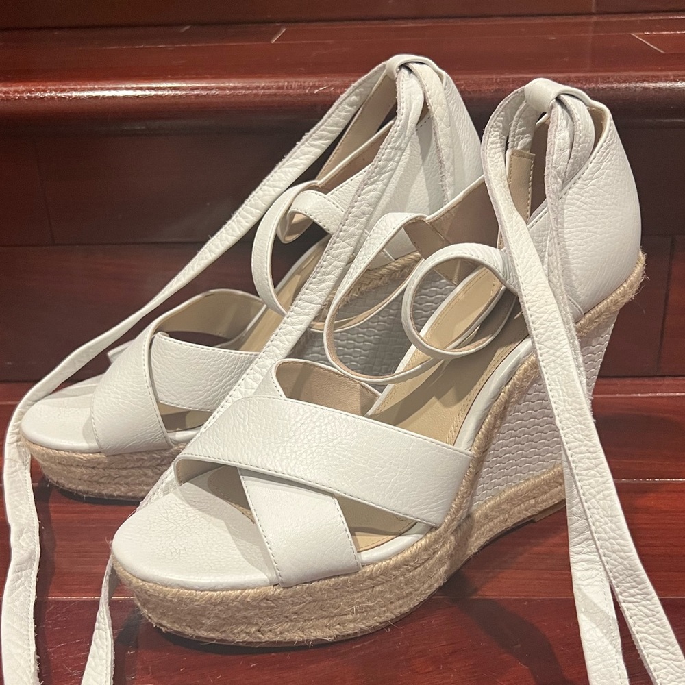 Paige platform sandal